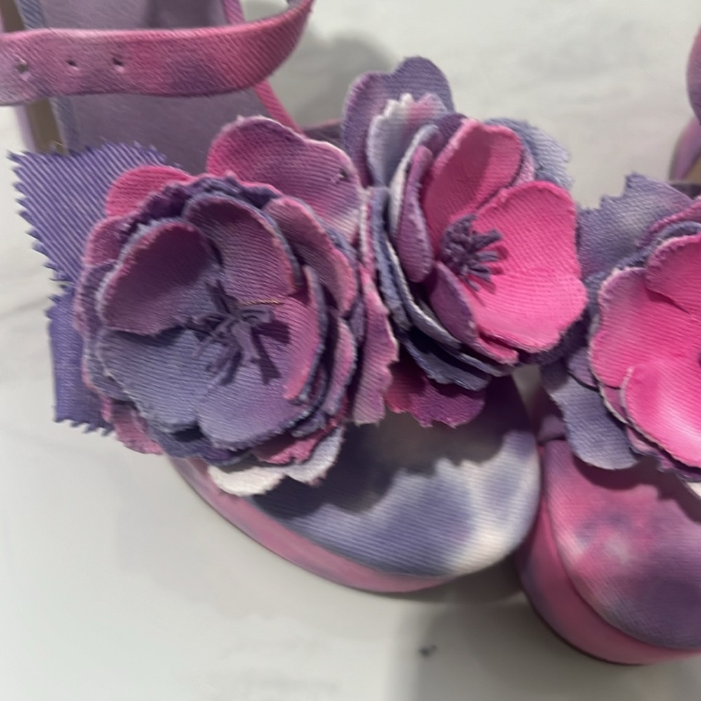Jeffrey Campbell Pink and Purple Platform Sandals with Floral Accents - Picture 2 of 10